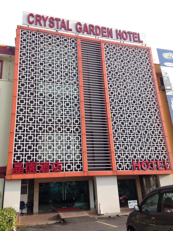 Crystal Garden Hotel - Seri Kembangan Exterior photo